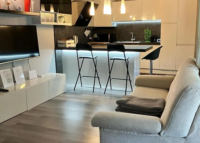 Benvenuti In Casa Peluca! Mestre