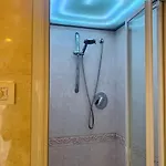 Benvenuti In Casa Peluca! *